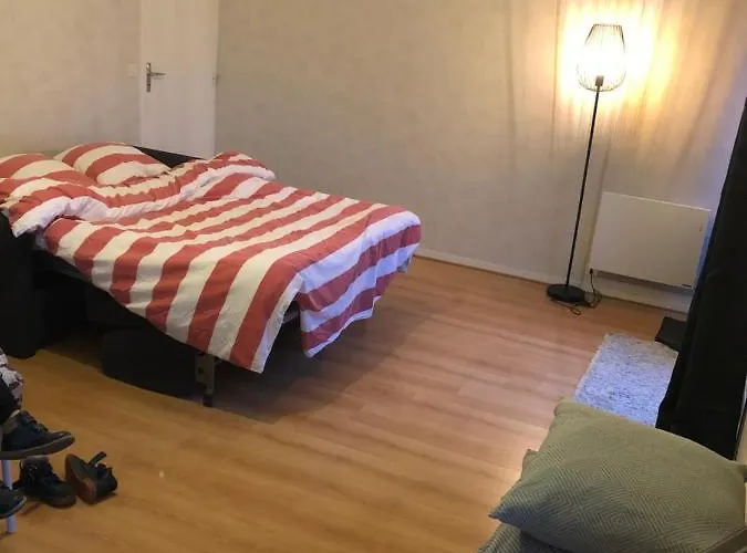 Studio lumineux et confortable