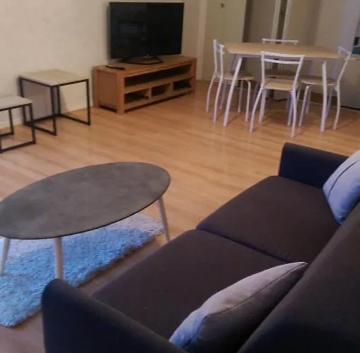 Studio lumineux et confortable